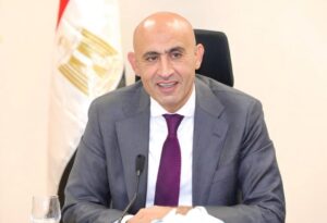 محمد عبد اللطيف وزير التعليم