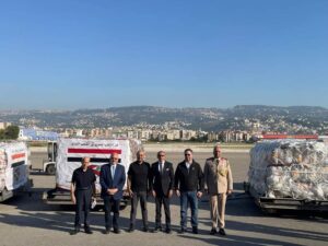 مصر ترسل مساعدات إلى لبنان
