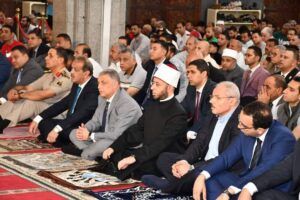محافظ الإسماعيلية ووزير الأوقاف