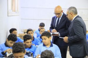 وزير التعليم يتفقد عدة مدارس بإدارة المطرية التعليمية