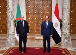 الرئيس السيسي ونظيره الجزائري
