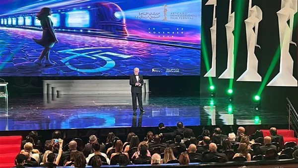 حسين فهمي من مهرجان القاهرة السينمائي 2024