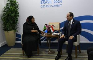 الرئيس السيسي يلتقي مع الرئيسة التنزانية على هامش قمة مجموعة العشرين