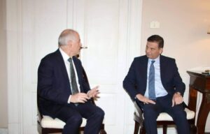 وزير الزراعة يشيد بالعلاقات المصرية الاسترالية