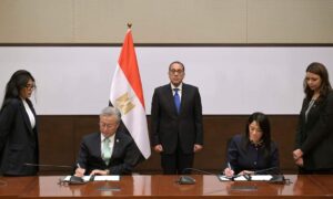 توقيع خطابات المنح الكورية بقيمة 8 ملايين دولار