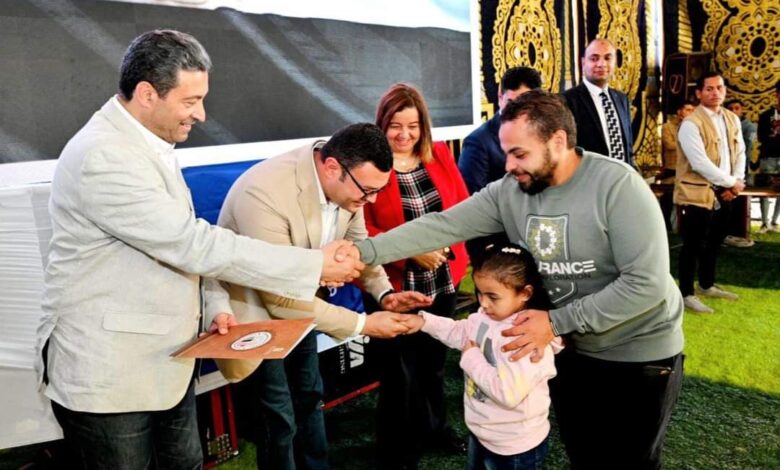 وزير الإسكان