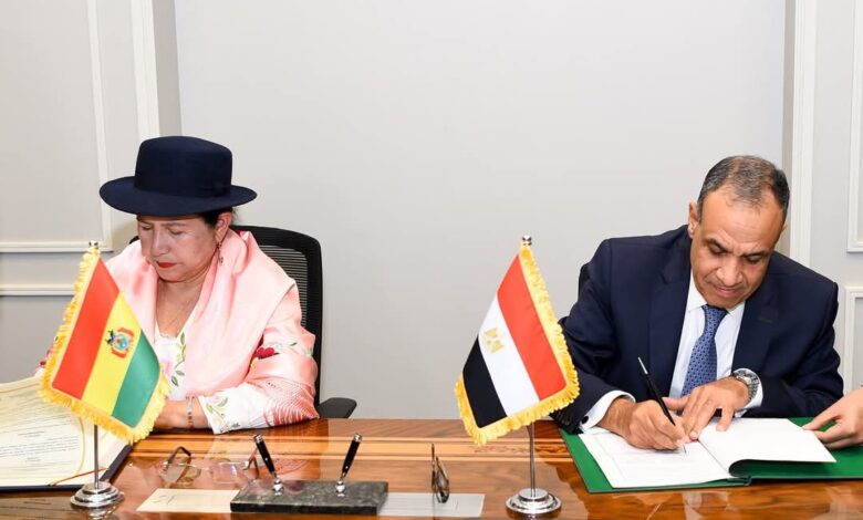 وزير الخارجية يستقبل نظيرته البوليفية