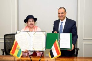 وزير الخارجية يستقبل نظيرته البوليفية