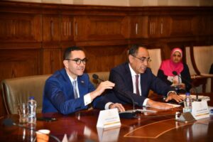 وزير الاستثمار يستعرض جهود الوزارة أمام مجلس الشيوخ
