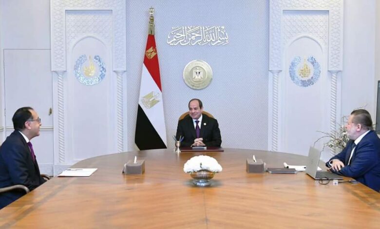 الرئيس السيسي يعقد اجتماعًا لمتابعة المؤشرات الخاصة بالقطاع المصرفي