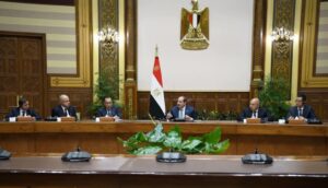 الرئيس السيسي يلتقي برؤساء الشركات الدولية المشاركة في النسخة الثالثة من المعرض الدولي