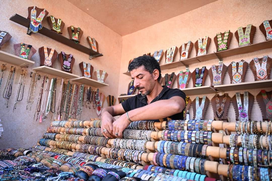 وزارة التضامن تفتتح أوّلَ معرض "ديارنا للحرف اليدوية والتراثية" في الجونة