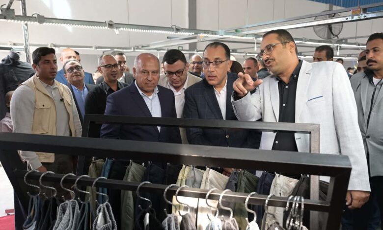 رئيس الوزراء يتفقد مشروعات صناعية واعدة جنوب بورسعيد