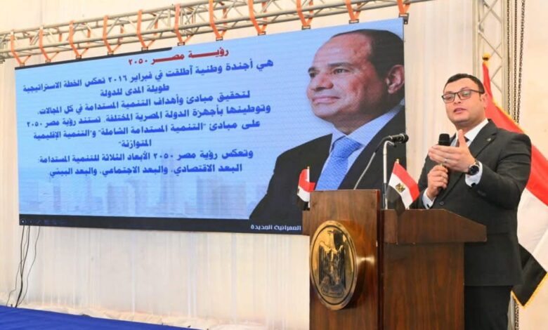 وزير الإسكان يسلم محاضر استلام أراضٍ جديدة بالعبور