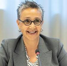 النائبة في البرلمان اللبناني نجاة عون