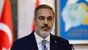 وزير الخارجية التركي هاكان فيدان
