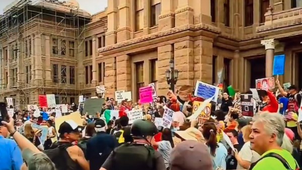 مظاهرات أمريكية ضد ترامب