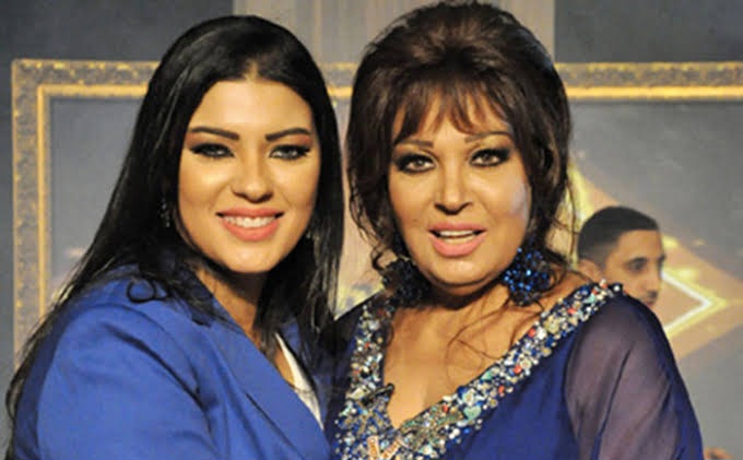 فيفي عبده وابنتها عزة مجاهد