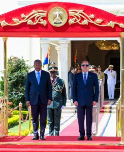 السيسي يستقبل رئيس أنجولا لبحث التعاون المشترك ودعم الأمن الأفريقي