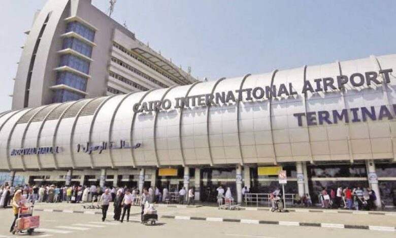 مطار القاهرة