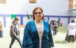 مديرة مدرسة الكرمة 