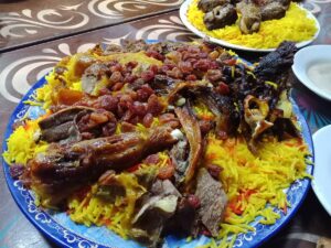 مطعم حضرموت عنتر