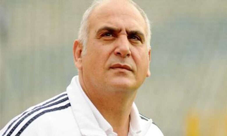 المنيري يكشف سبب غياب إيجولا عن رحلة بيراميدز لمواجهة صن داونز