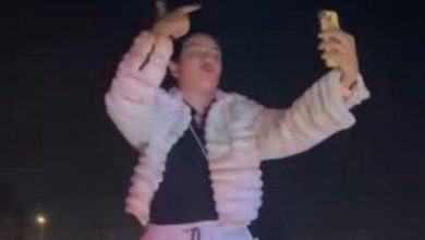 فتاة البشعة