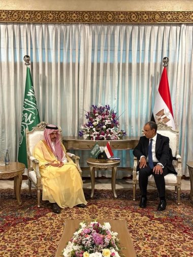 وزير الخارجية