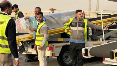 وزير البترول يستقبل جثمان المهندس المصري ضـحية الحـرب الإيرانية بالإمارات