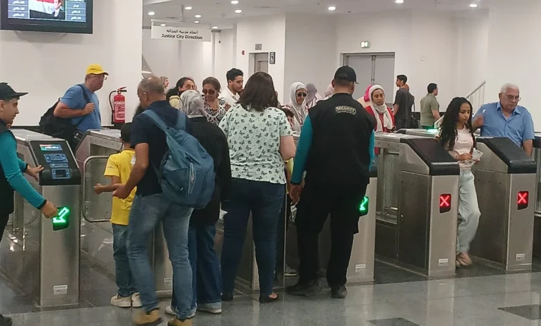 إقبال كثيف على المونوريل