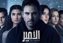 الفنان أحمد عز